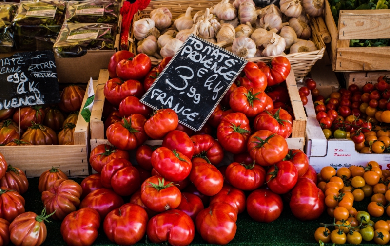 primeur-AIGLUN-min_tomatoes-4050245